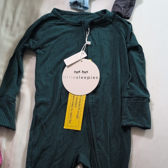Little Sleepies Other - Little Sleepies Emerald Ribbed Zippies